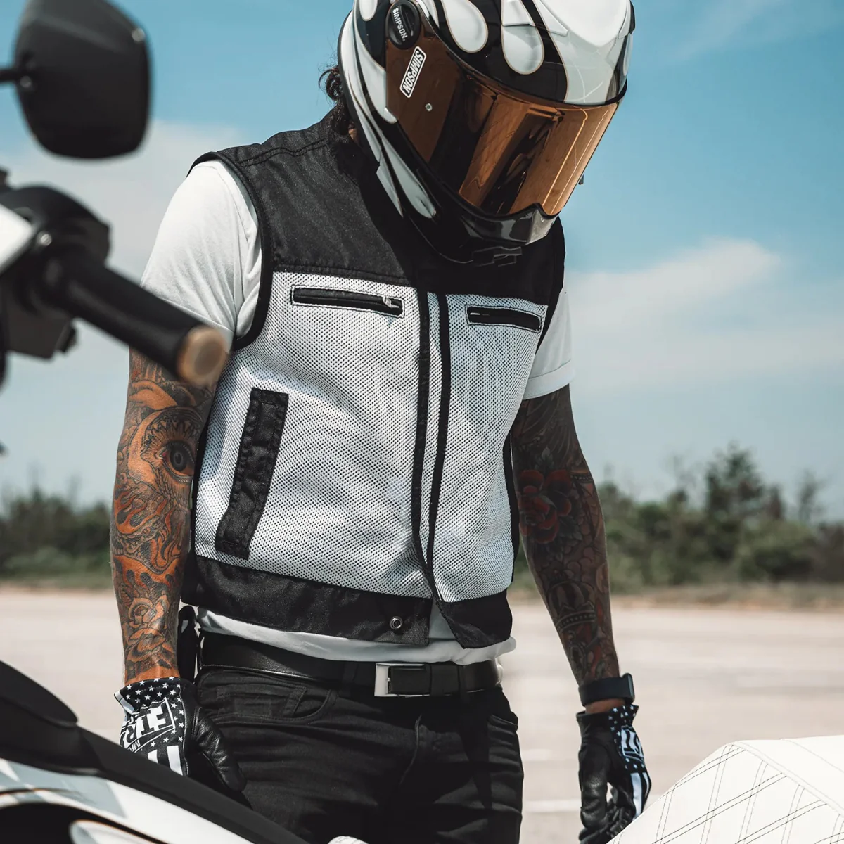 Lowrider Moto Mesh Men's Motorcycle Vest - Image 12