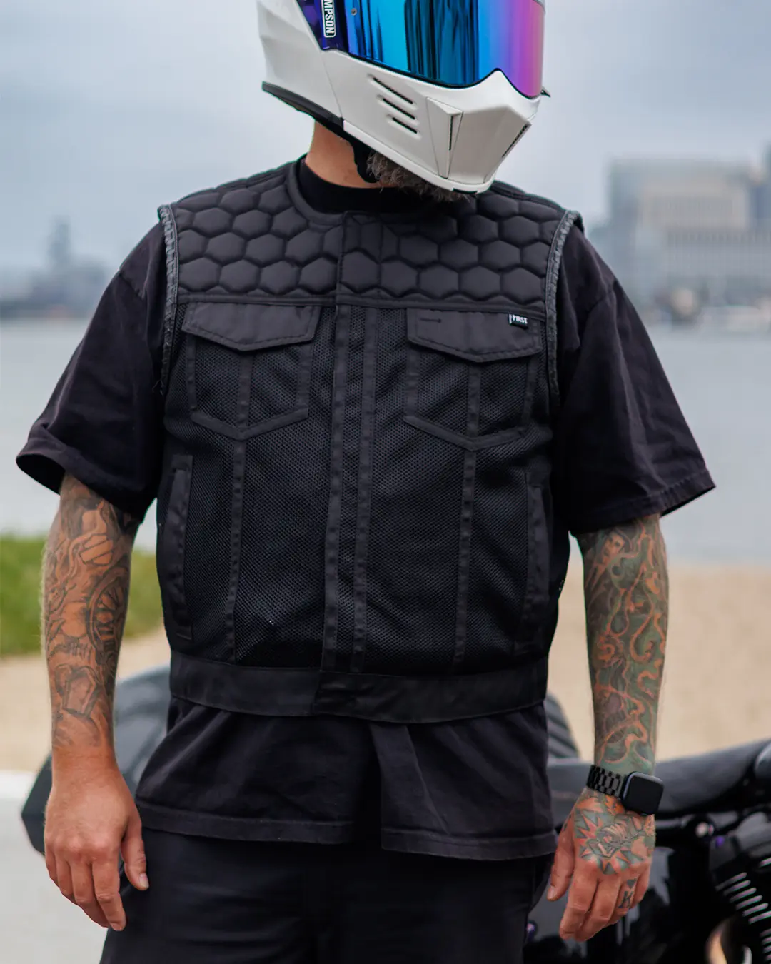 Lowside Hornet Moto Mesh Men's Club Style Vest - Image 19