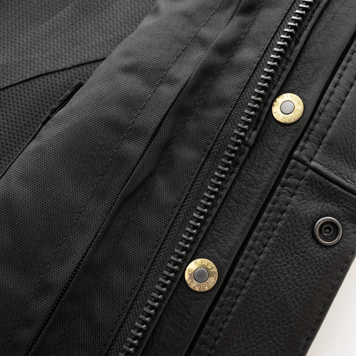 Highside Men's Motorcycle Leather Vest - Image 5